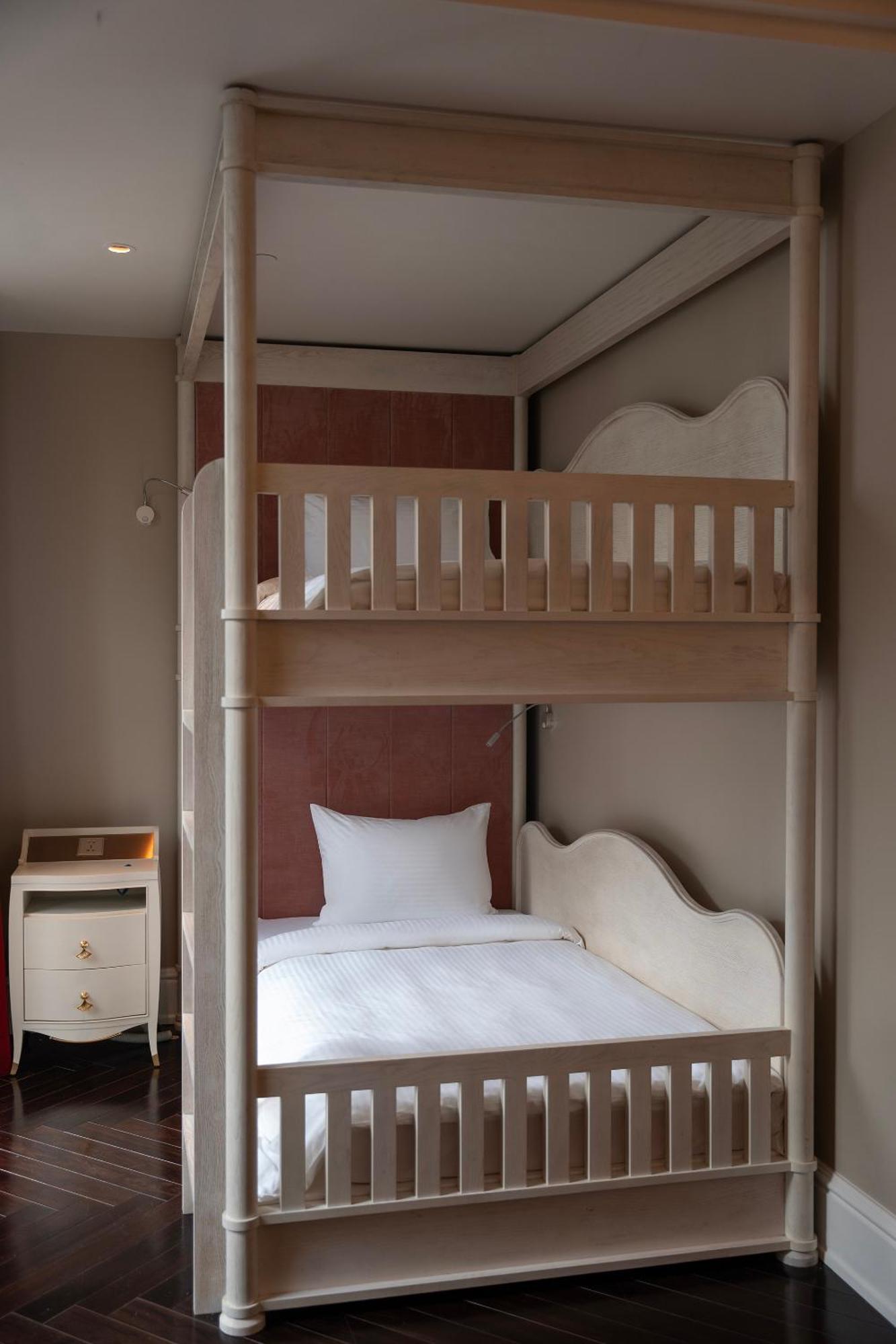 Hotel De L'Amour Tam Ðảo エクステリア 写真